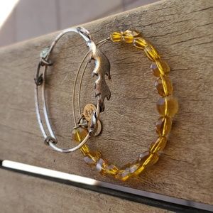 Alex and Ani Jewelry Set of Bracelets Energy Silver Gold Leaf Bead Stackable